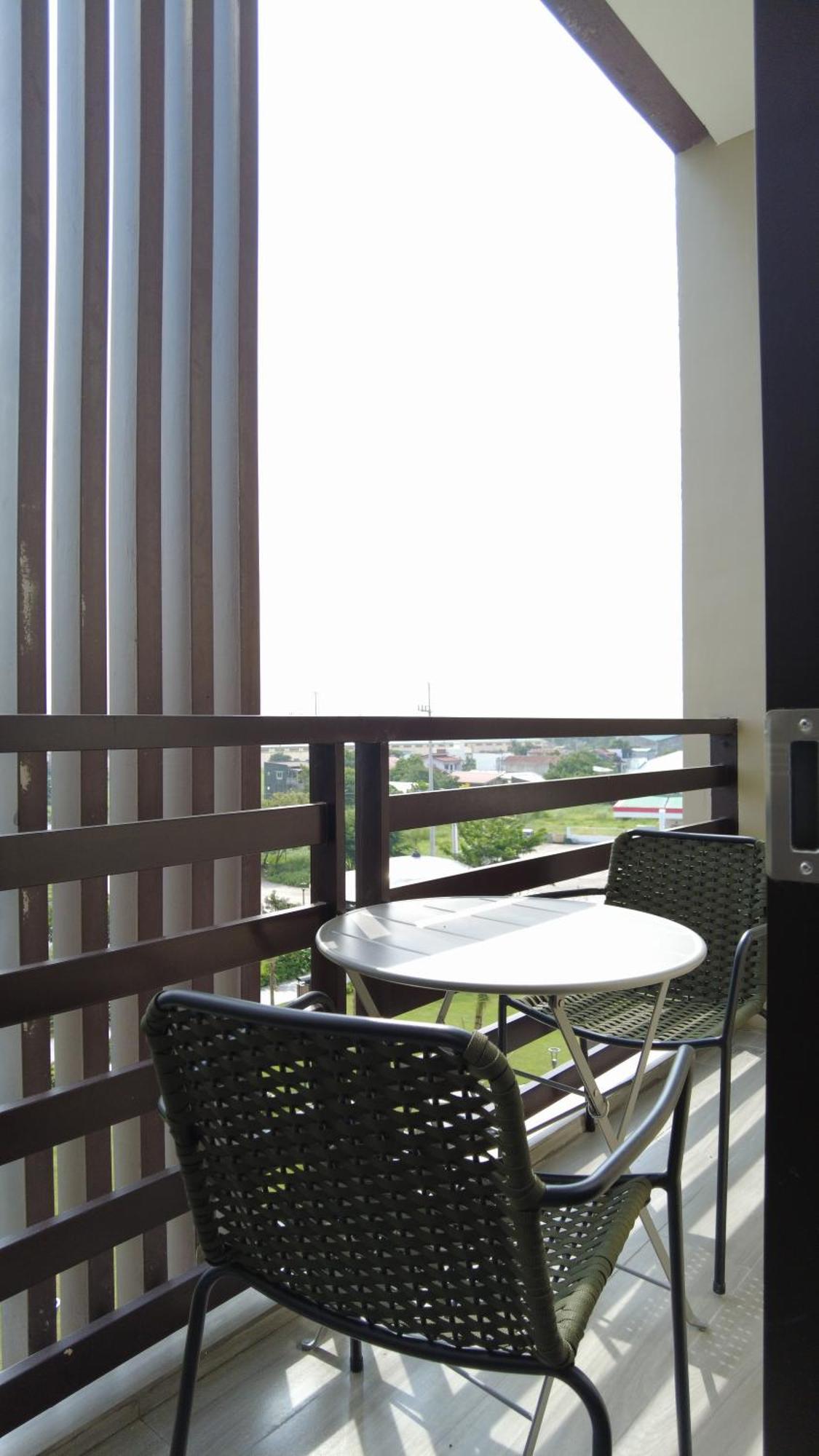 Acro Residences Guiguinto Exterior foto